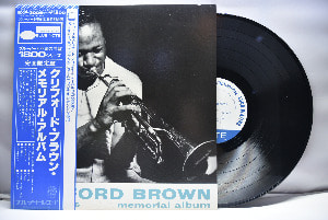 Clifford Brown [클리포드 브라운] ‎- Memorial Album - 중고 수입 오리지널 아날로그 LP