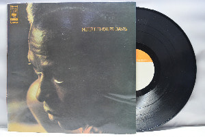 Miles Davis [마일스 데이비스] - Nefertiti - 중고 수입 오리지널 아날로그 LP