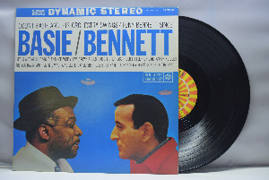 Tony Bennett / Count Basie [토니 베넷 / 카운트 베이시] -  Count Basie Swings / Tony Bennett Sings - 중고 수입 오리지널 아날로그 LP